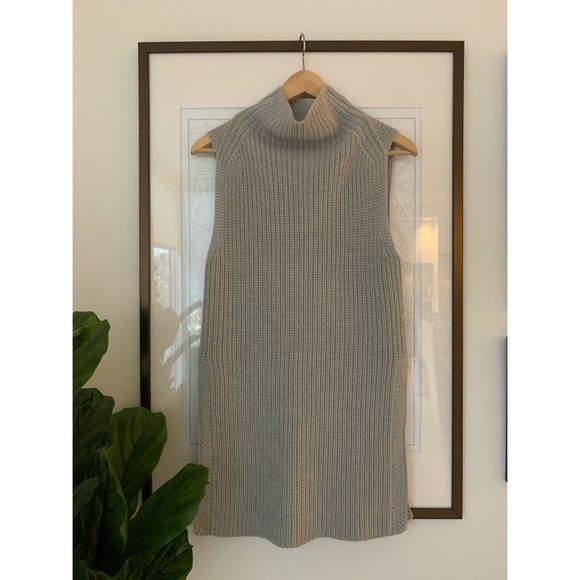 Wilfred Durandal Sweater - Picture 2 of 4